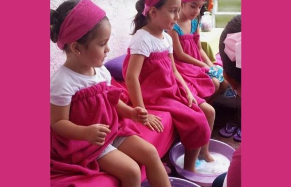 <center>Kids or Children Event Party